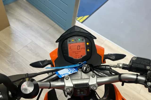 KTM 125 Duke (2013) thumbnail 2
