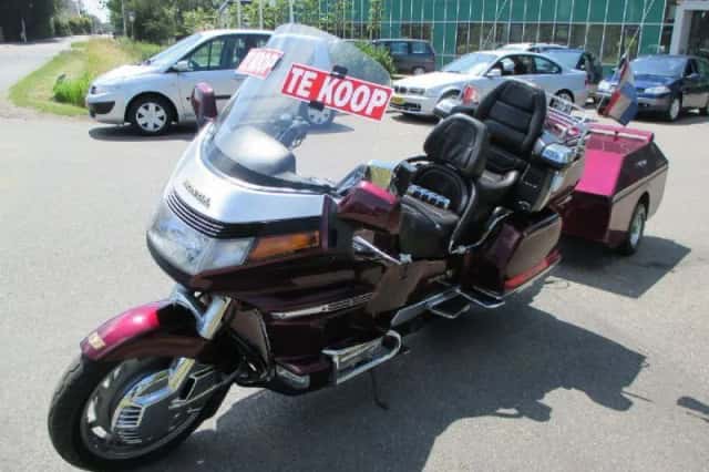 Honda Gold Wing (1989) thumbnail 2
