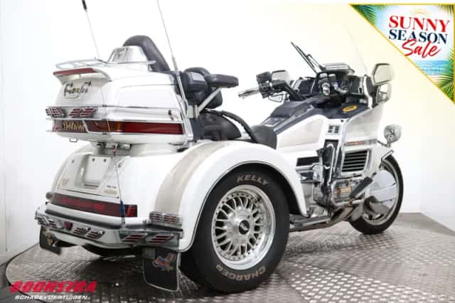 Honda Goldwing (2002) thumbnail 3