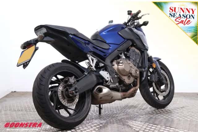Honda CB650F (2019) thumbnail 3
