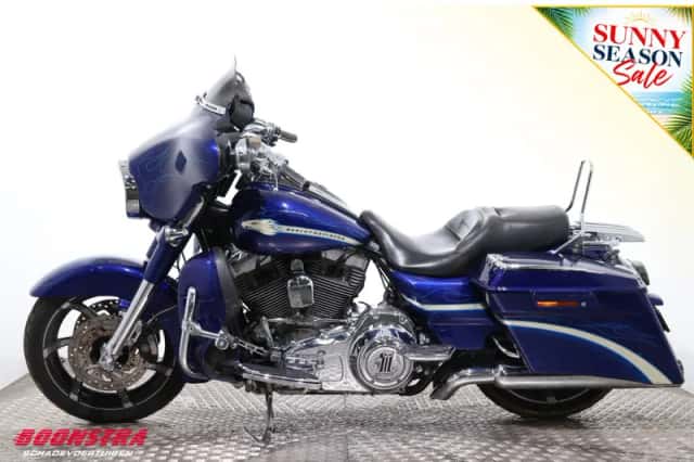 Harley-Davidson Cvo Street Glide (2010) thumbnail 5