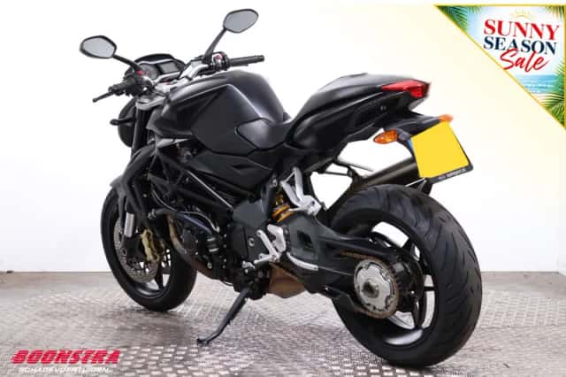 MV Agusta 920 Brutale (2014) thumbnail 4
