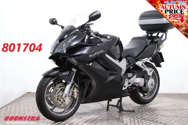 Honda VFR800 (2006) thumbnail 1
