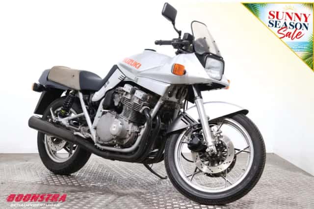 Suzuki GSX 750 S Katana (1982) thumbnail 2