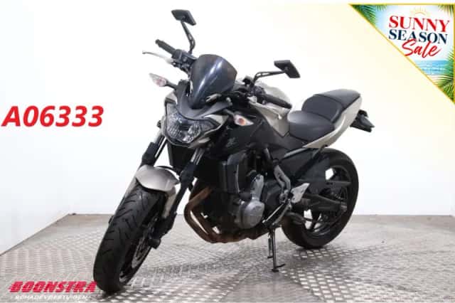 Kawasaki Z650 (2017) thumbnail 1