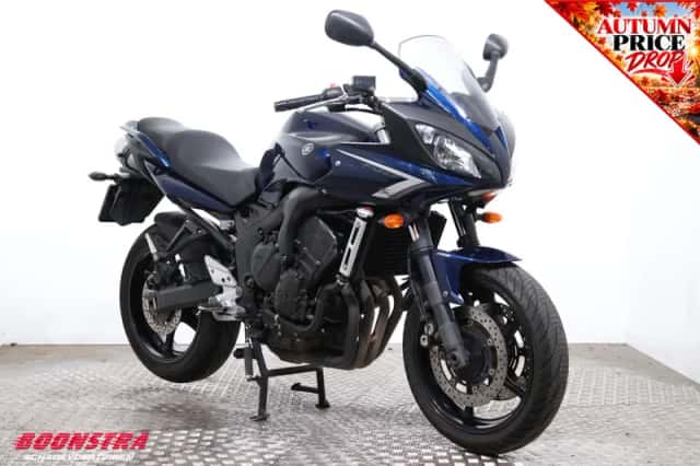 Yamaha FZ6 Fazer (2012) thumbnail 2