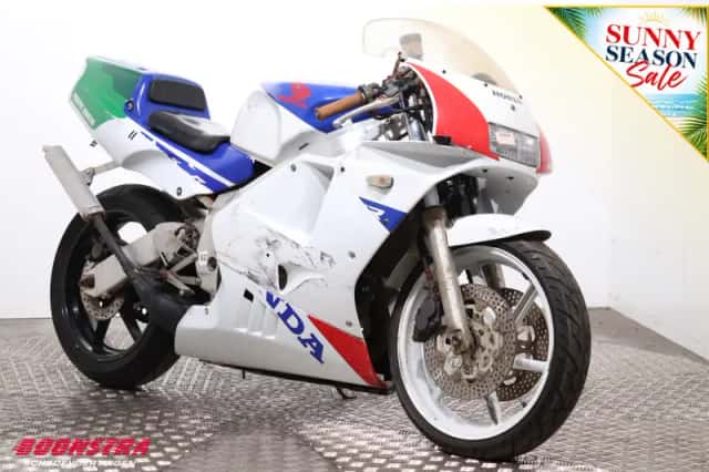 Honda NSR 250 R (2016) thumbnail 2