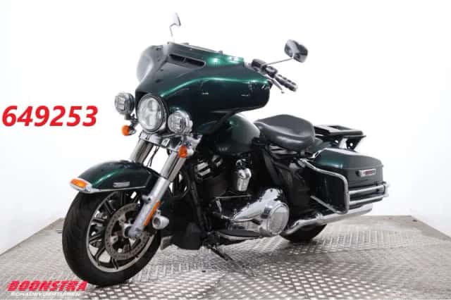 Harley-Davidson Electra Glide Standard (2016) thumbnail 1