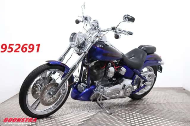 Harley-Davidson CVO Softail (2004) thumbnail 1