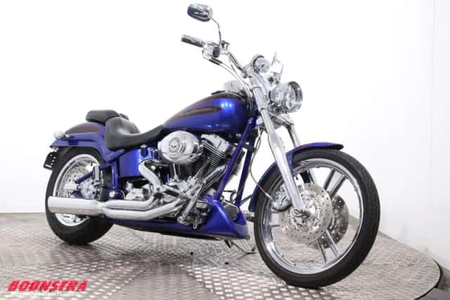 Harley-Davidson CVO Softail (2004) thumbnail 2