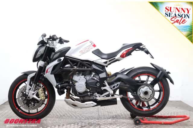 MV Agusta Brutale (2015) thumbnail 5
