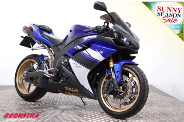 Yamaha YZF-R1 (2009) thumbnail 2