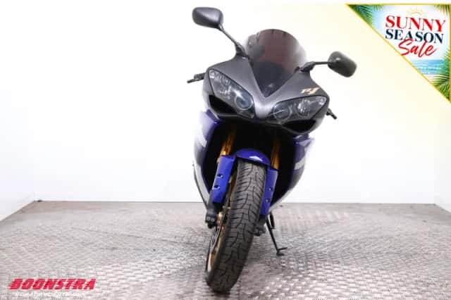 Yamaha YZF-R1 (2009) thumbnail 6