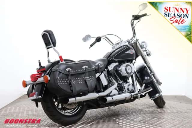 Harley-Davidson Heritage Softail Classic (2012) thumbnail 3