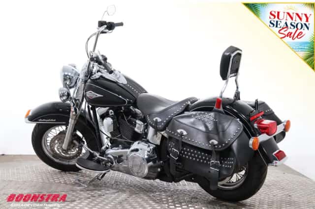 Harley-Davidson Heritage Softail Classic (2012) thumbnail 4