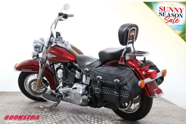 Harley-Davidson Heritage Softail Classic (2010) thumbnail 4