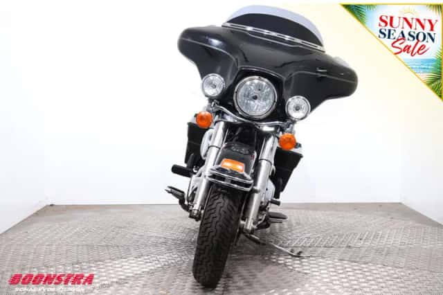 Harley-Davidson Ultra Classic Cruise Radio (2006) thumbnail 6