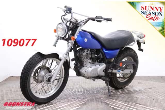 Suzuki VanVan 200cc (2003) thumbnail 1