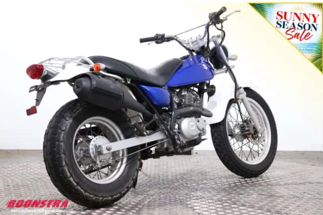 Suzuki VanVan 200cc (2003) thumbnail 3
