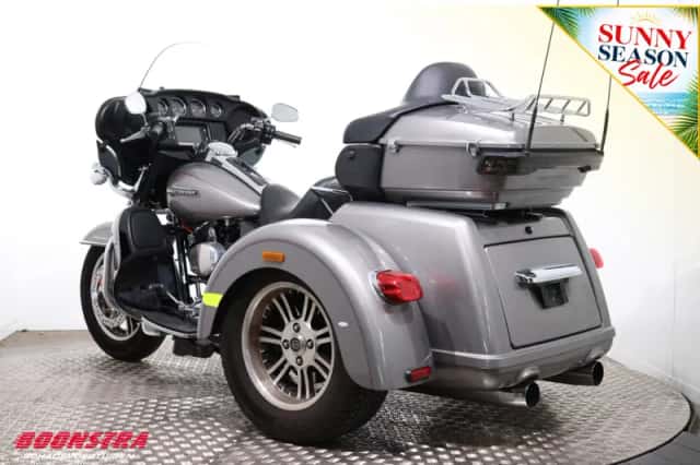 Harley-Davidson TRI Glide Ultra Classic (2016) thumbnail 4