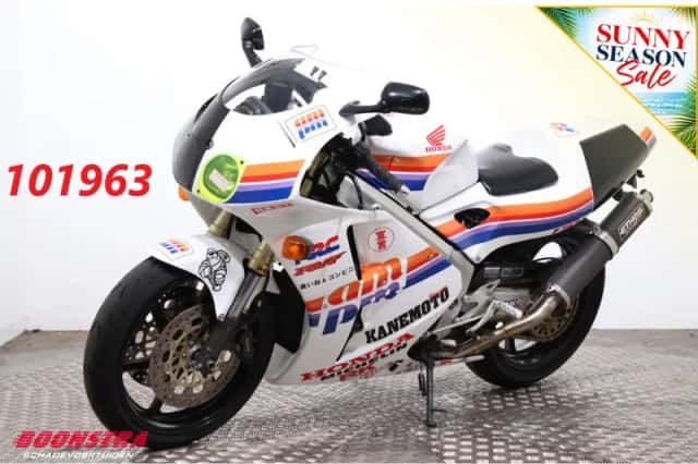 Honda RVF (1997) thumbnail 1