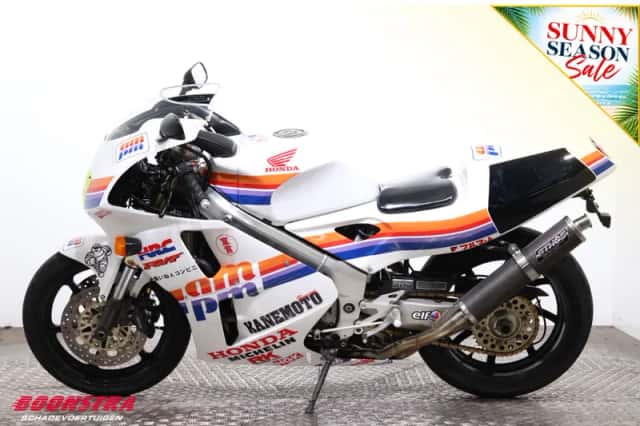 Honda RVF (1997) thumbnail 5