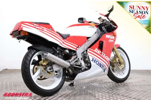 Honda NSR (1999) thumbnail 3