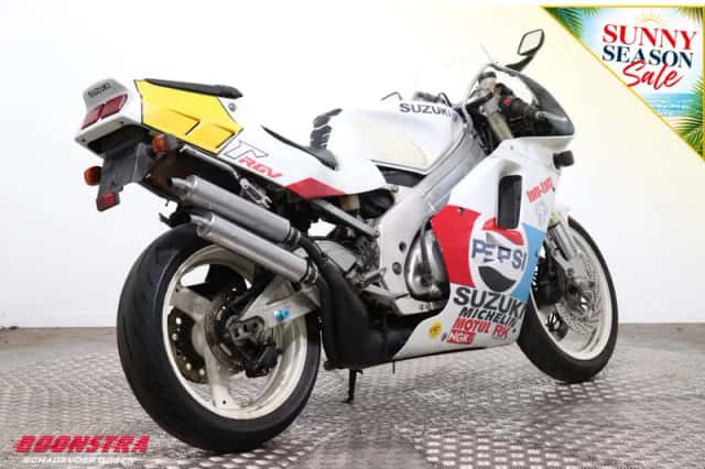 Suzuki RGV 250 (1994) thumbnail 3