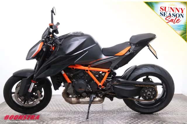 KTM 1290 SuperDuke R (2021) thumbnail 5