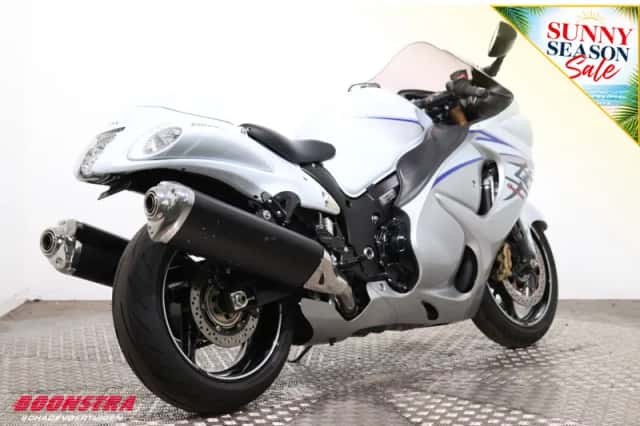 Suzuki GSX 1300R Hayabusa (2016) thumbnail 3