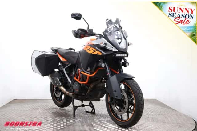 KTM 1050 Adventure (2018) thumbnail 2