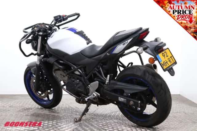 Suzuki SV650 (2017) thumbnail 4