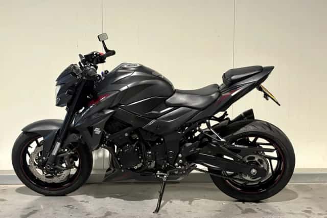 Suzuki GSX-S750 (2018) thumbnail 6