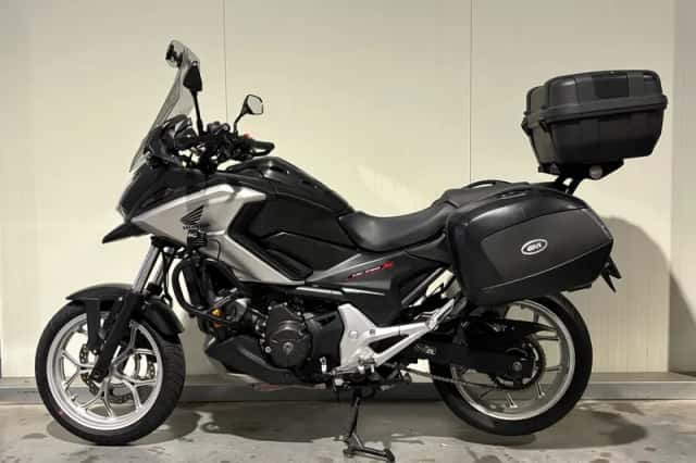 Honda NC750X (2017) thumbnail 6