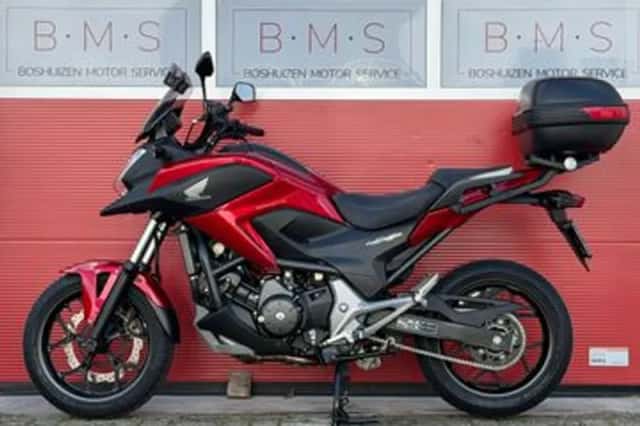 Honda NC750X (2014) thumbnail 4