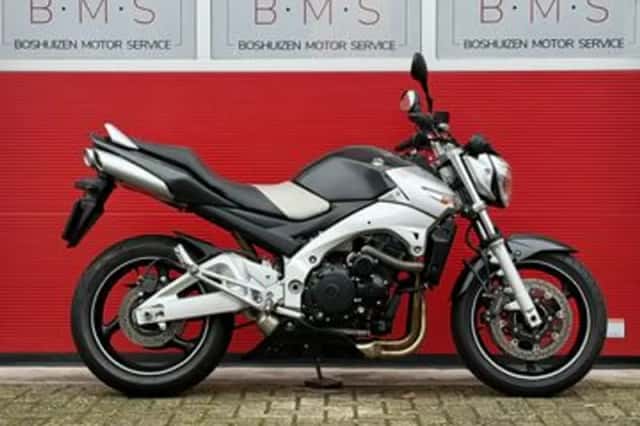 Suzuki GSR600 (2007) thumbnail 1