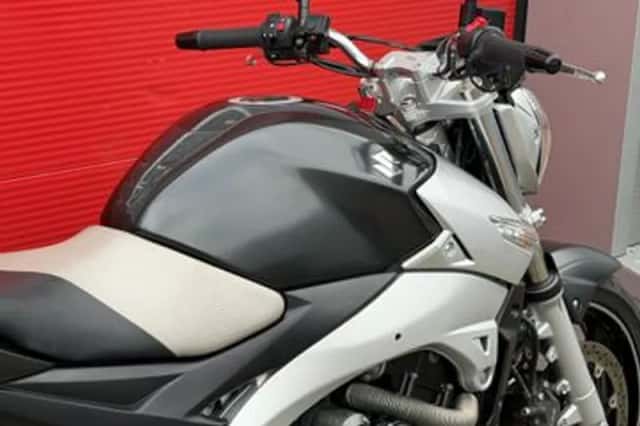 Suzuki GSR600 (2007) thumbnail 6