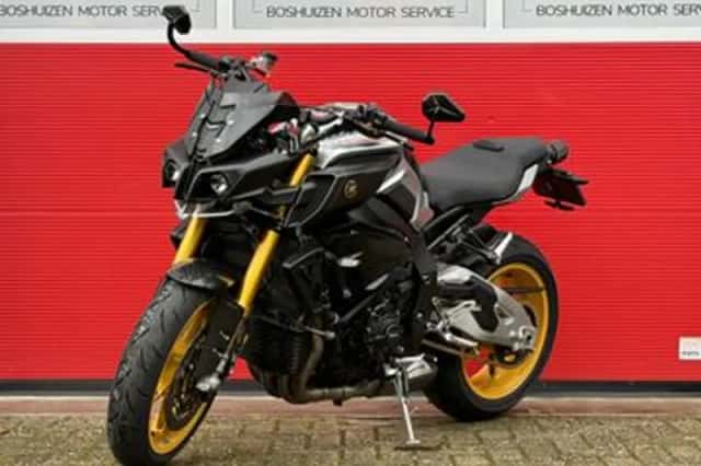 Yamaha MT-10 (2019) thumbnail 3