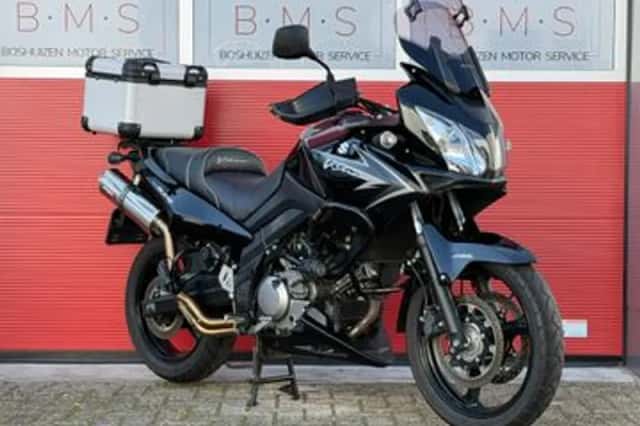 Suzuki V-Strom (2009) thumbnail 2