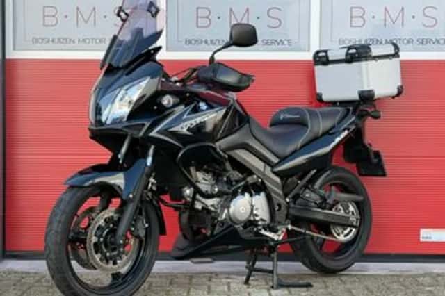 Suzuki V-Strom (2009) thumbnail 3