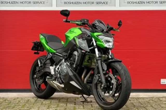 Kawasaki Z650 (2018) thumbnail 2