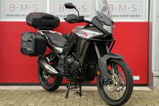 Honda Xl 750 TRANSALP (2023) thumbnail 2
