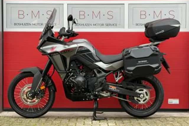 Honda Xl 750 TRANSALP (2023) thumbnail 4