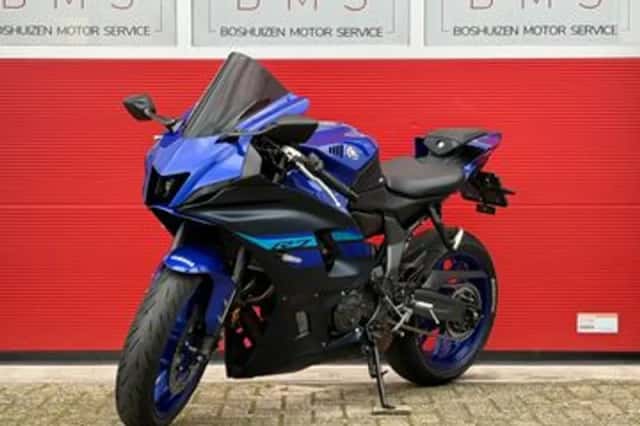 Yamaha YZF-R7 (2024) thumbnail 3