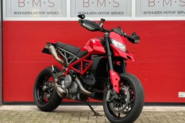 Ducati Hypermotard 950 (2022) thumbnail 2