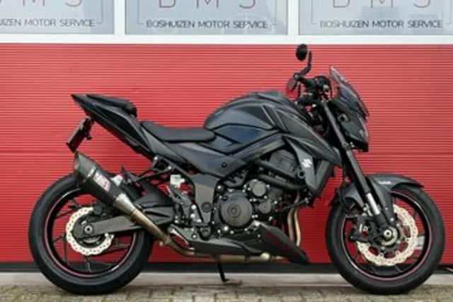 Suzuki GSX-S750 (2017) thumbnail 1