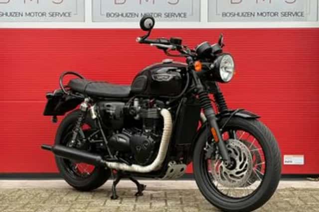 Triumph Bonneville T120 (2019) thumbnail 2