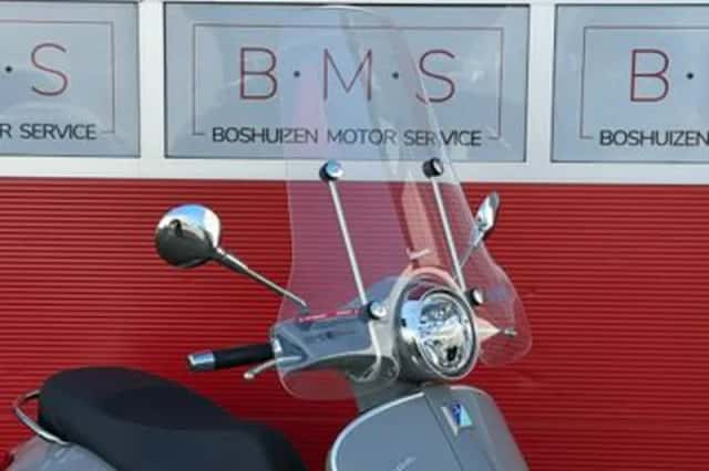 Vespa GTS Supersport 300 (2019) thumbnail 5