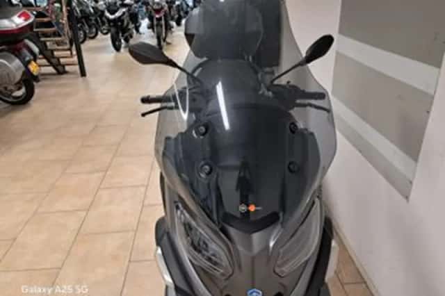 Piaggio MP3 530 HPE Advance Exlusive (2023) thumbnail 2