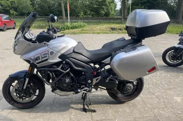 Triumph Tiger 1050 (2017) thumbnail 5